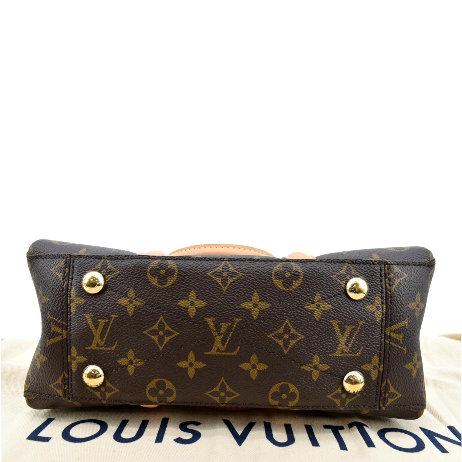 ❤️ TOUR - Louis Vuitton Soufflot MM Monogram shoulder / cross body bag 