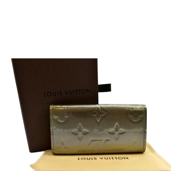 LOUIS VUITTON Multicles Vernis Leather 4 Key Holder Greenish Gray
