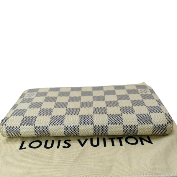 LOUIS VUITTON Zip Around Damier Azur Wallet White