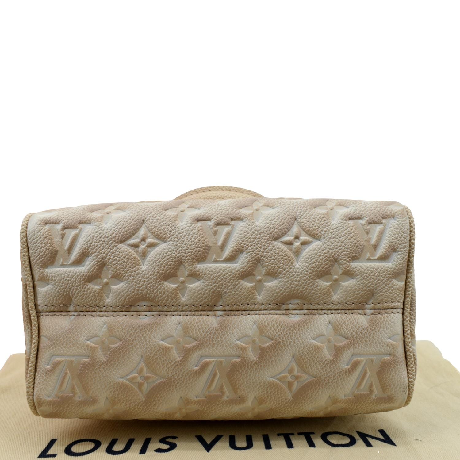 Brand new Louis Vuitton speedy bandouliere 20 from stardust