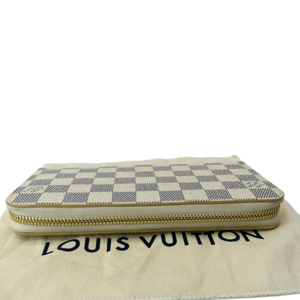 LOUIS VUITTON Zip Around Damier Azur Wallet White