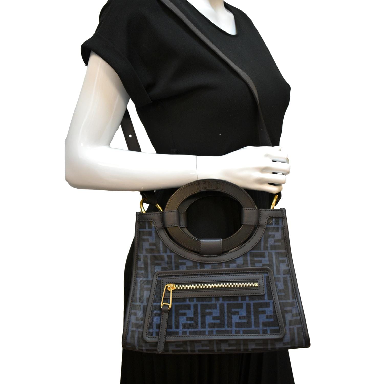 Runaway shopper Clearance