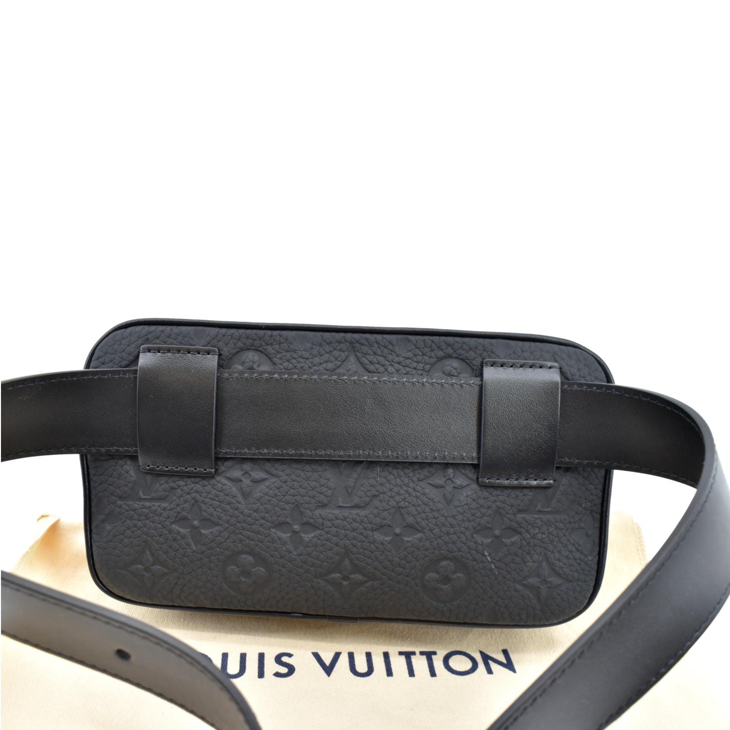 lv belt bag black