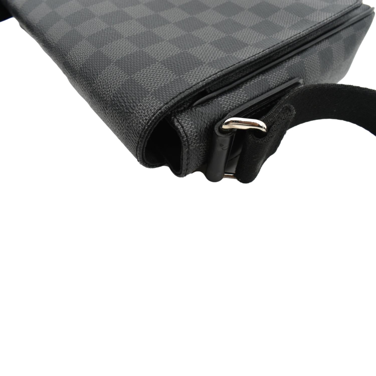 Louis Vuitton District PM Messenger Bag Damier Graphite Black in Canvas  with Silver-tone - US