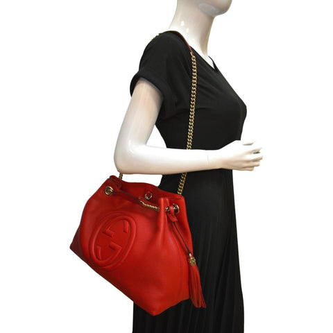 GUCCI Soho Pebbled Leather Chain Shoulder Bag Red 308982