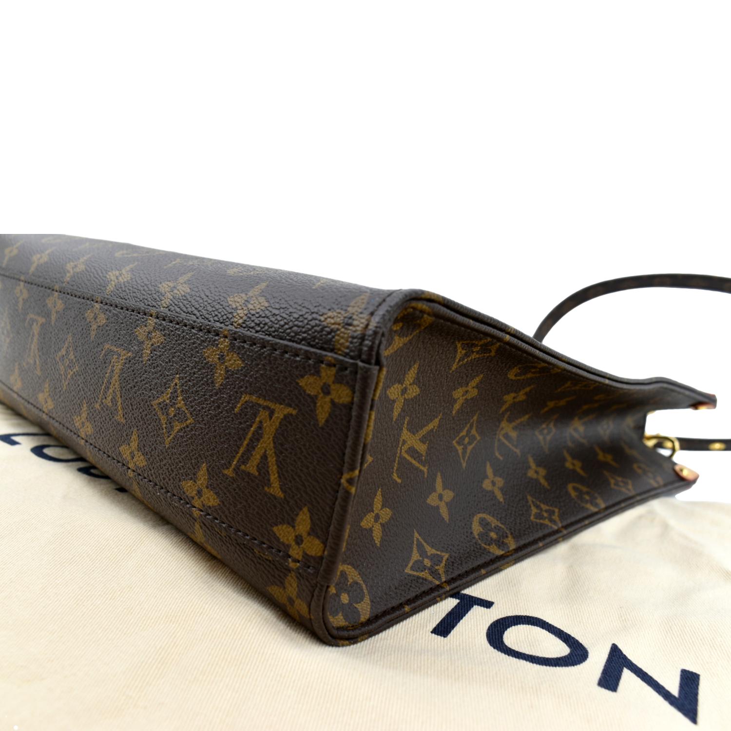 Louis Vuitton 'Sac Plat PM' Handbag – Fashionably Yours