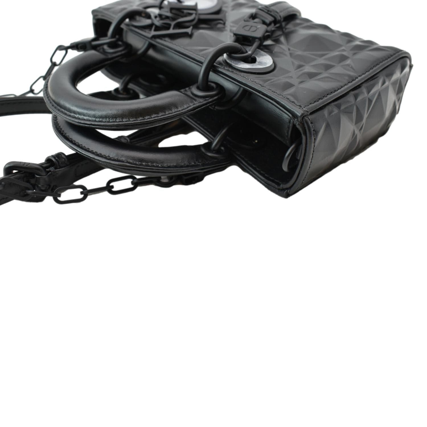 CHRISTIAN DIOR Lady D-Joy Diamond Motif Chain Shoulder Bag Black CHRISTIAN DIOR Lady D-Joy Diamond Motif Chain Shoulder Bag Black