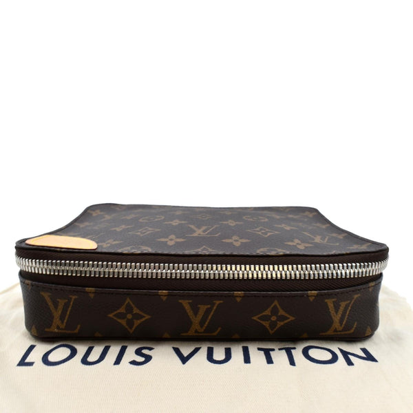 Louis Vuitton Horizon Monogram Canvas Accessories Pouch - Top