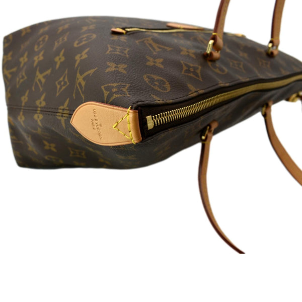 LOUIS VUITTON Iena MM Monogram Canvas Shoulder Bag Brown