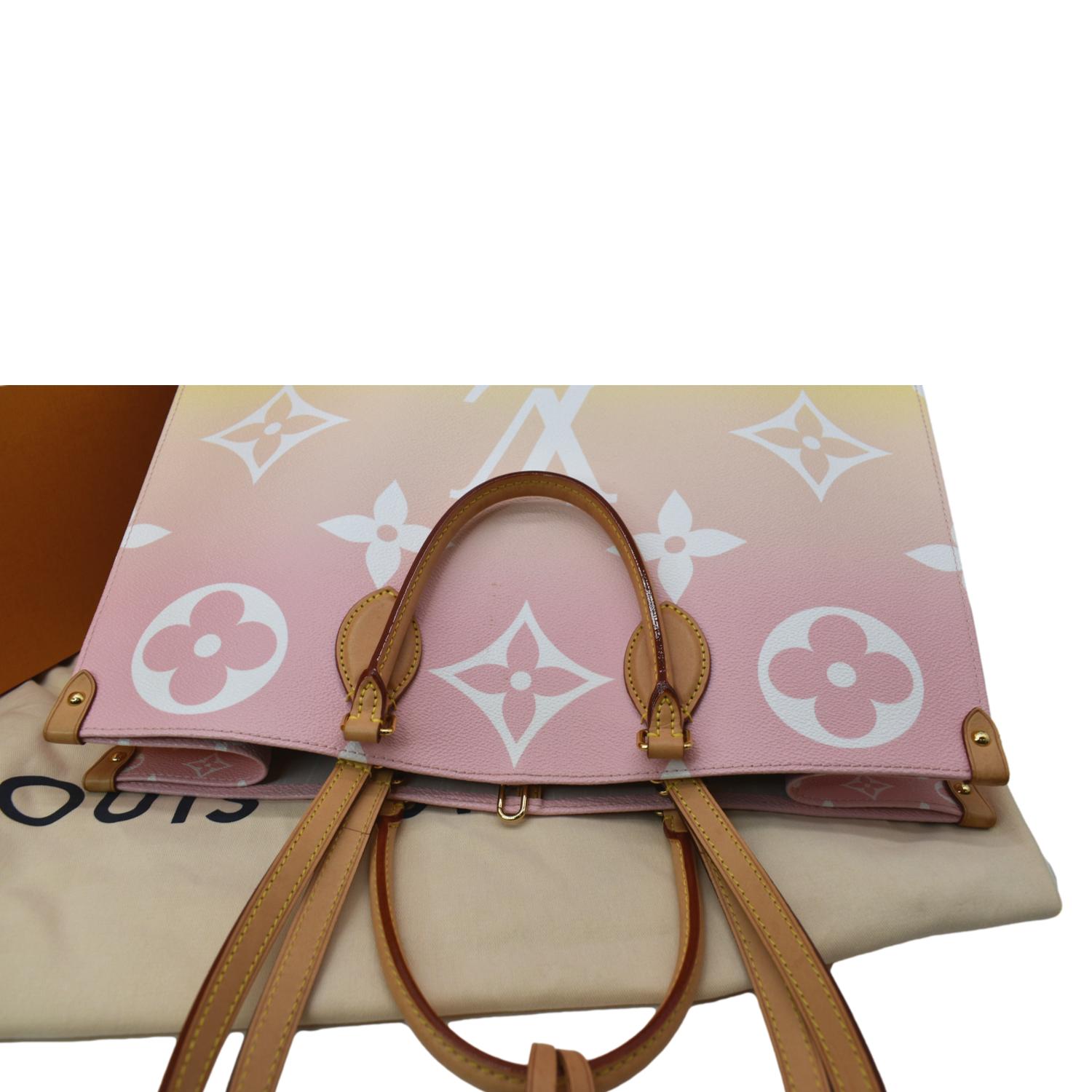 Louis Vuitton LV Onthego PM by the pool Pink Cloth ref.915447