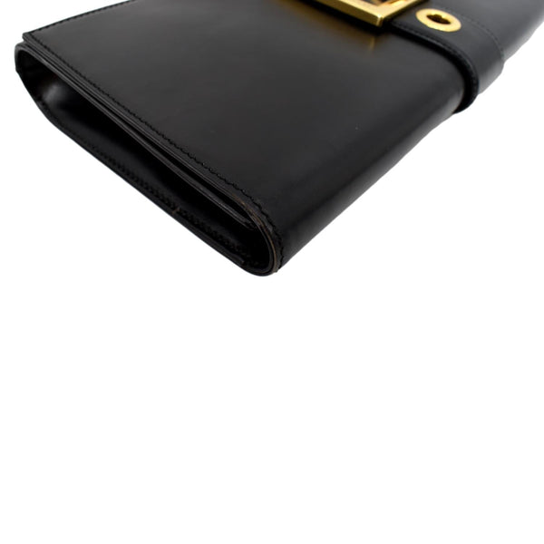 Gucci Lady Buckle Leather Clutch in Black Color - Left
