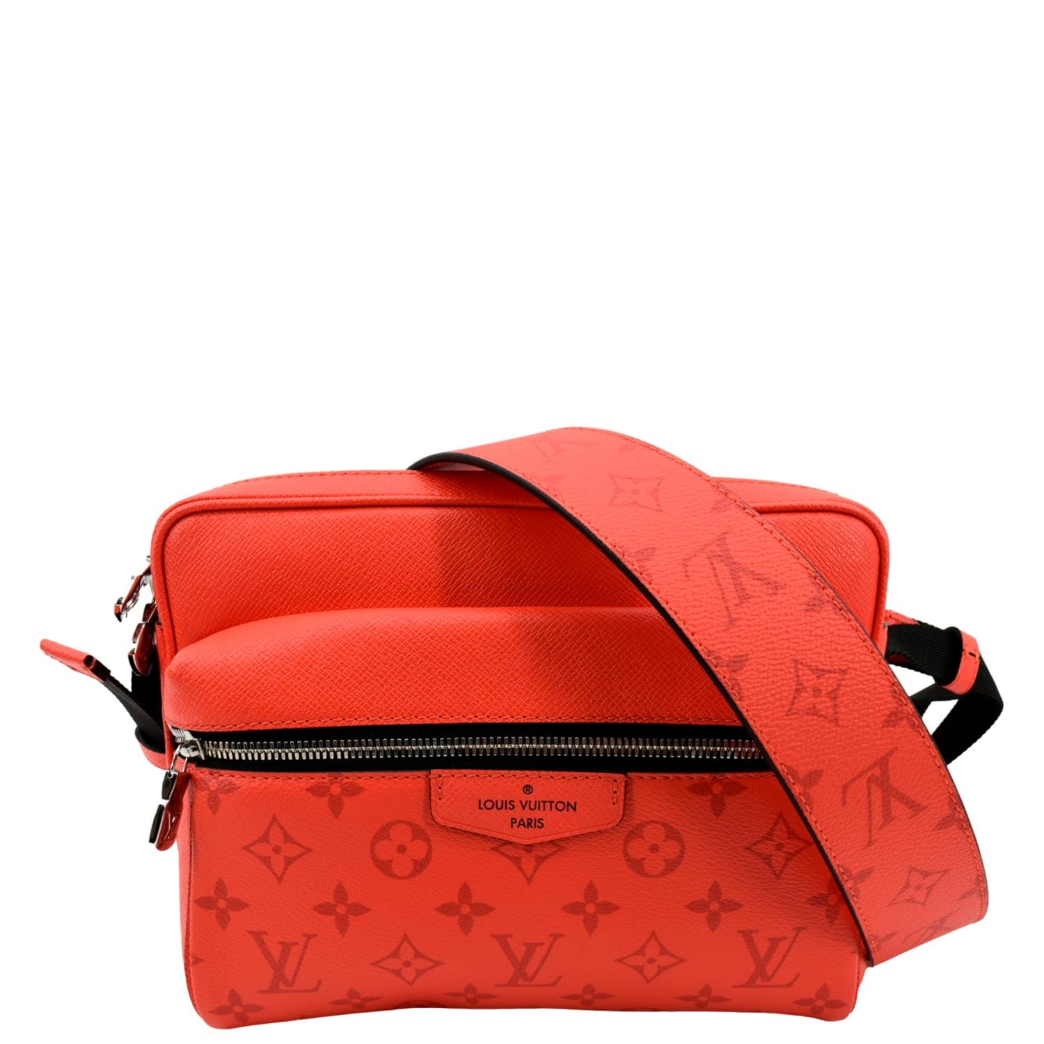 LOUIS VUITTON Outdoor Messenger Monogram Taiga Leather Shoulder Bag Red