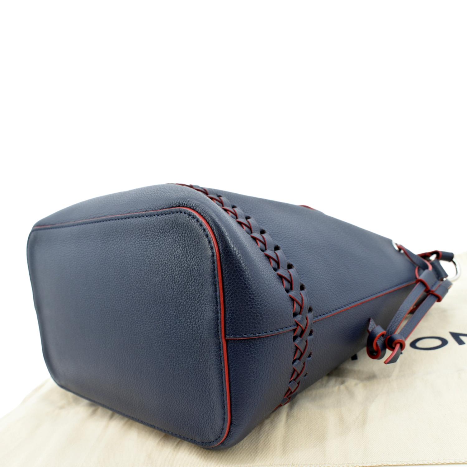 Louis Vuitton Leather Lockme Bucket MM - Black Bucket Bags, Handbags -  LOU777982