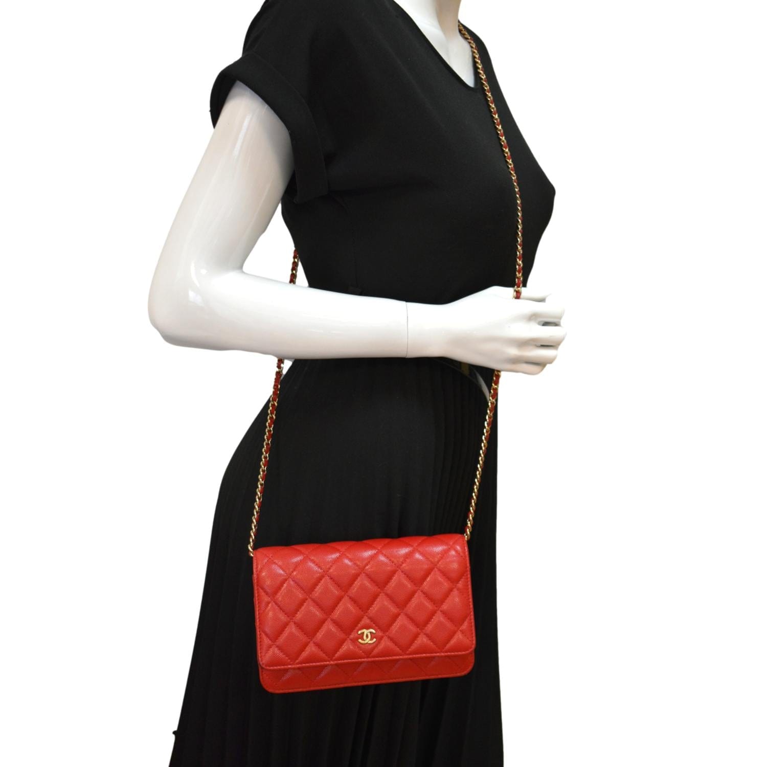 CHANEL Caviar Wallet On Chain WOC Black Shoulder Bag Crossbody Leather  ref.204918 - Joli Closet