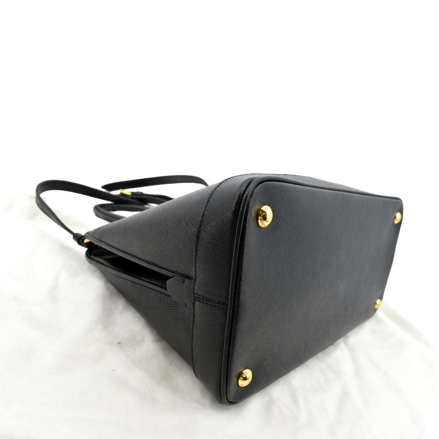 Prada Saffiano Lux Promenade Medium Bag – chainofluxe