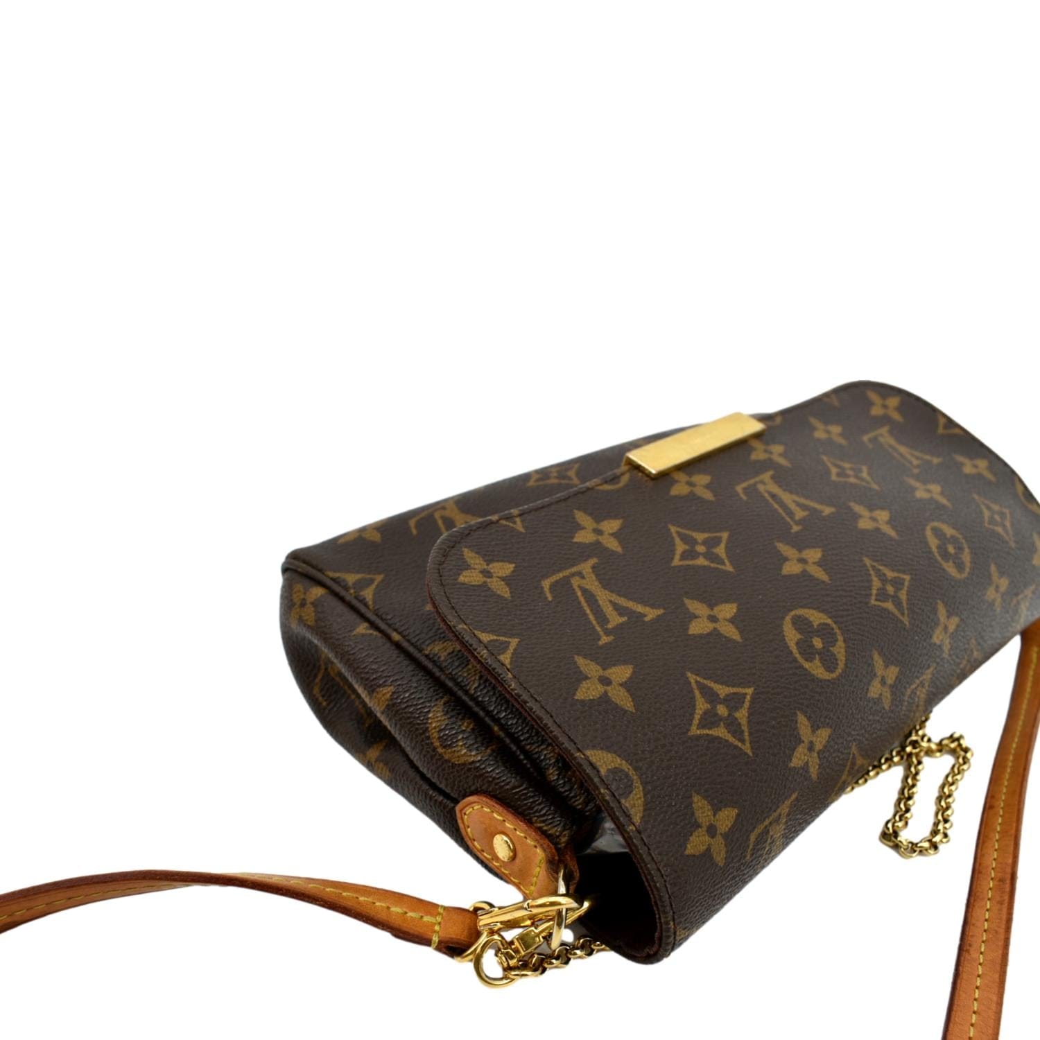 LOUIS VUITTON Favorite MM Monogram Canvas Crossbody Bag Brown