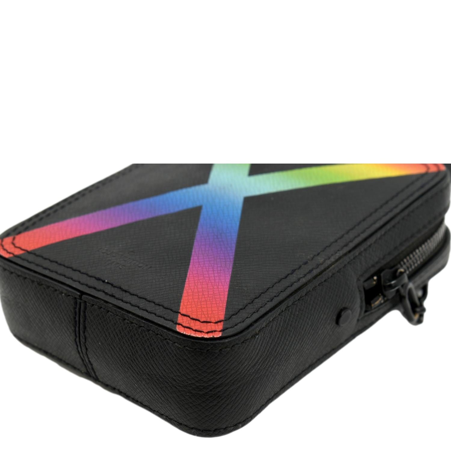 Taiga Rainbow Danube Messenger Bag
