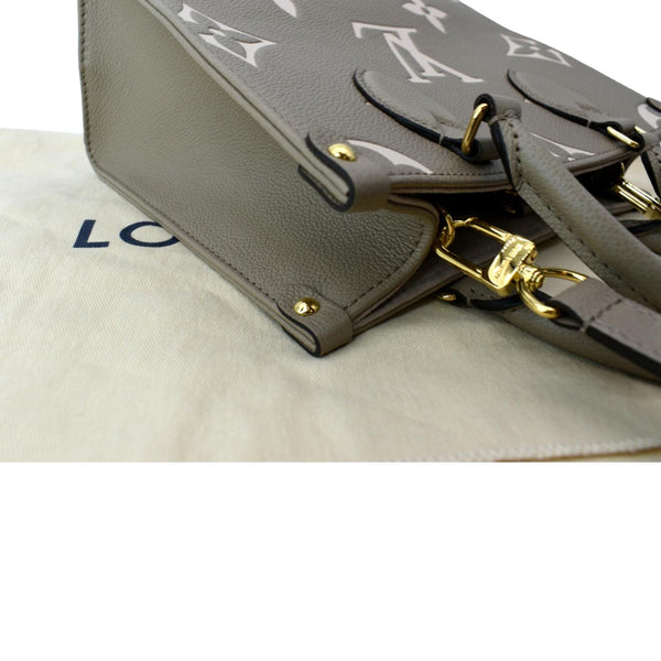 Louis Vuitton 2011 pre-owned Eva two-way Bag - Farfetch