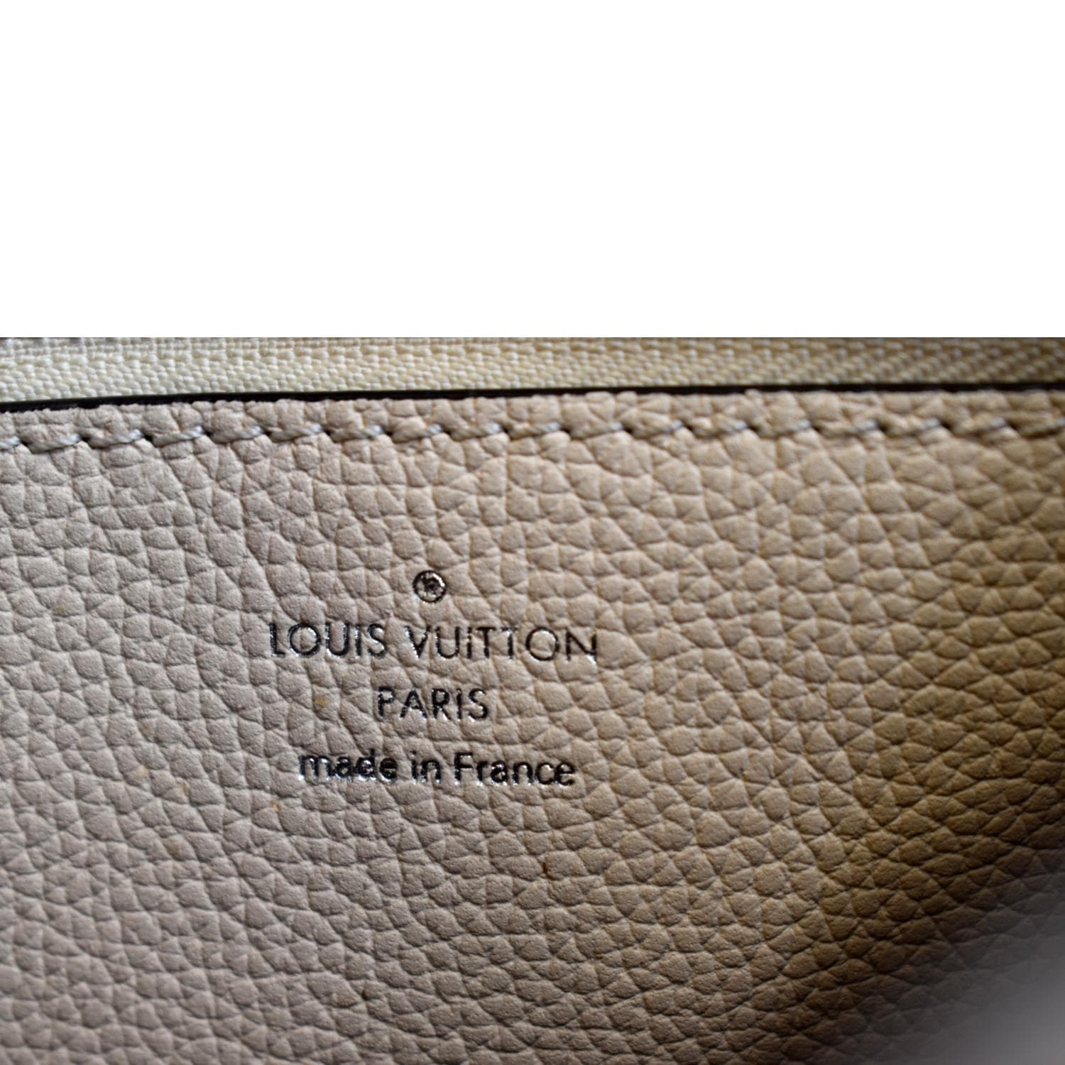 Louis Vuitton Muria Cream Mahina