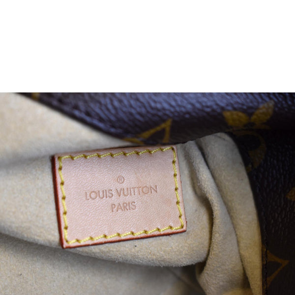 Louis Vuitton Artsy MM Monogram Canvas Hobo Bag Brown - Monogram