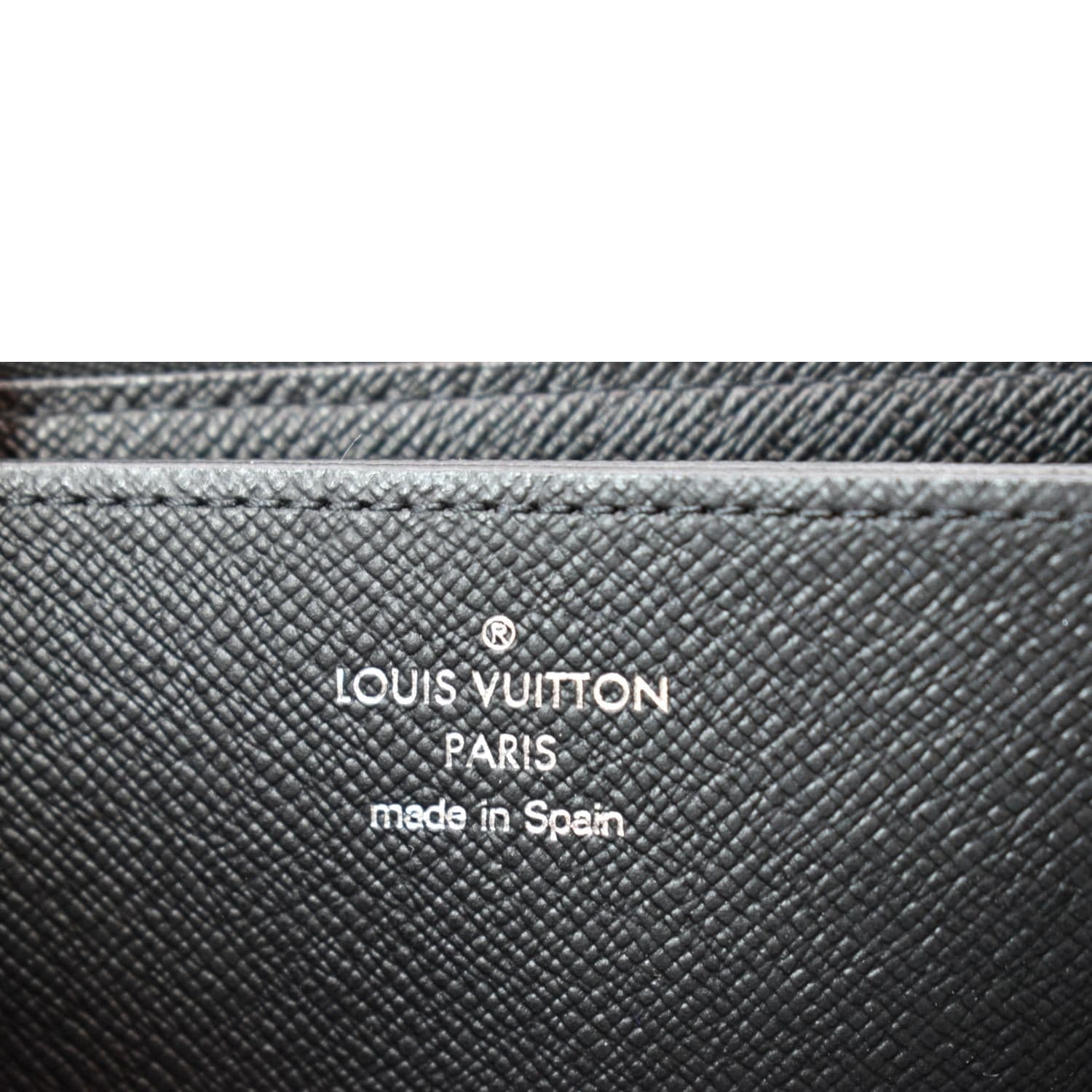 Louis Vuitton Black Epi Leather Zippy Organizer Wallet Louis Vuitton