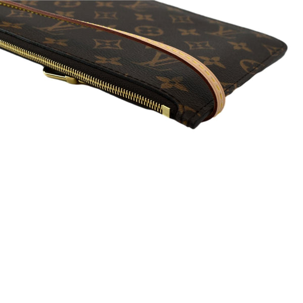 LOUIS VUITTON Neverfull Monogram Canvas Pochette Wristlet Pouch Brown