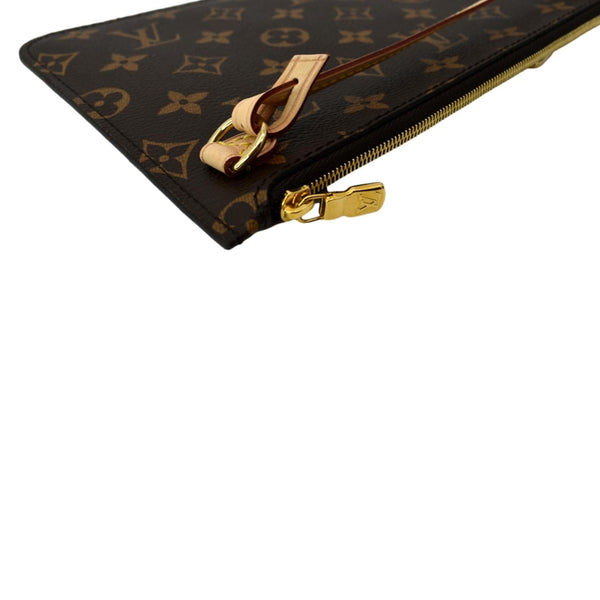 LOUIS VUITTON Neverfull Monogram Canvas Pochette Wristlet Pouch Brown