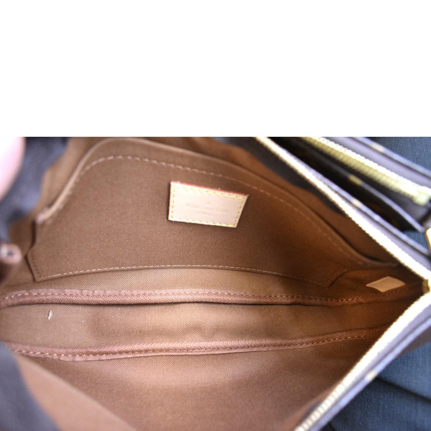 LOUIS VUITTON Multi Pochette Accessoires Monogram Canvas Shoulder Bag
