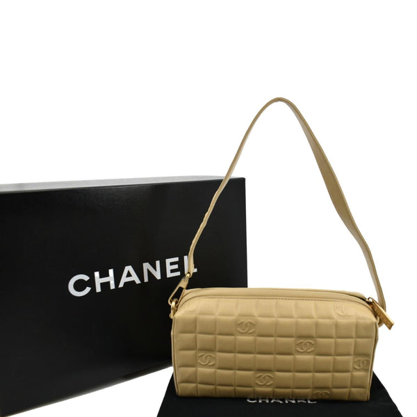 CHANEL Chocolate Bar Leather Handbag Beige