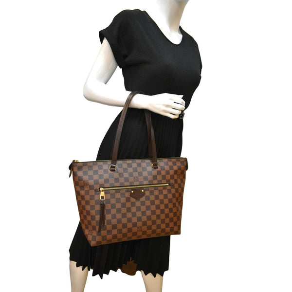 LOUIS VUITTON Iena MM Damier Ebene Shoulder Bag Brown - Sold