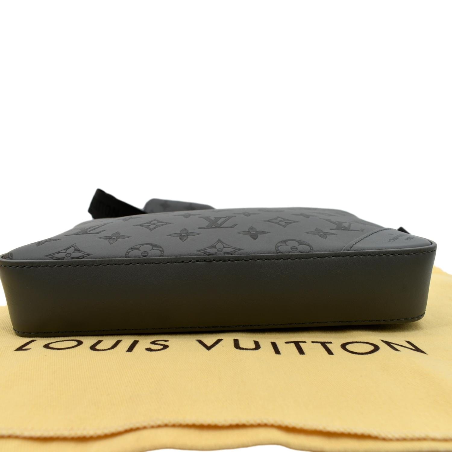 Louis Vuitton Duo messenger crossbody bag set in damier graphite - DOWNTOWN  UPTOWN Genève