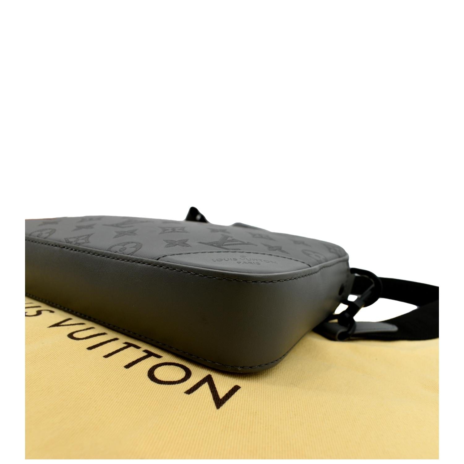 LOUIS VUITTON Monogram Shadow Duo Sling Bag Body Bag Leather M21890  90194260