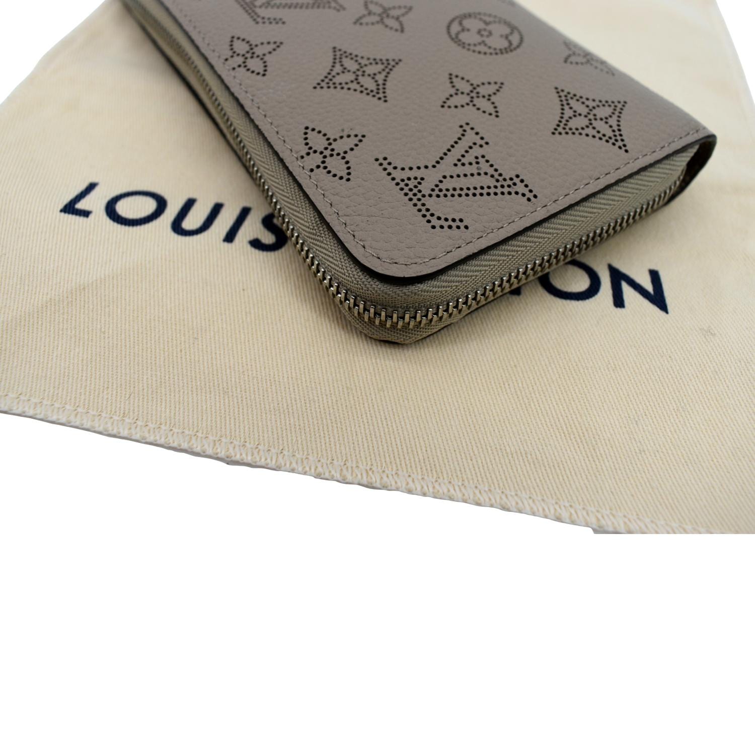 Louis Vuitton Galet Pebble Mahina Wallet 
