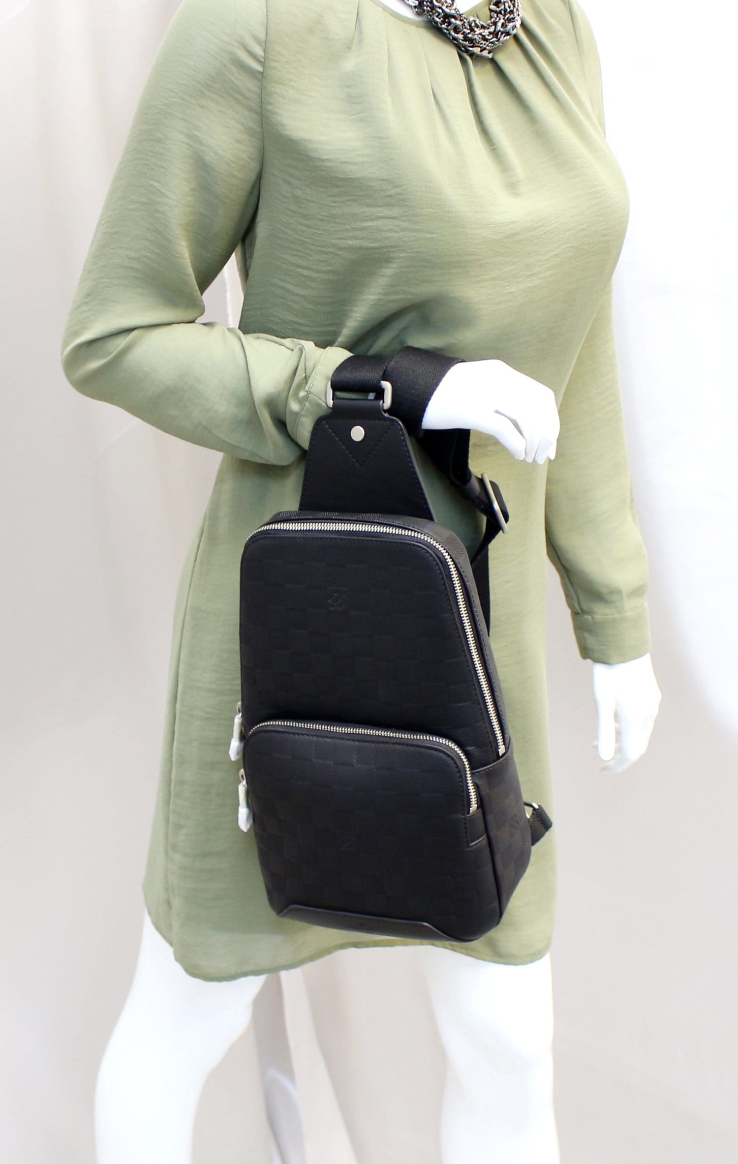 Louis Vuitton Avenue Sling Bag Men Backpacks (Damier Infini