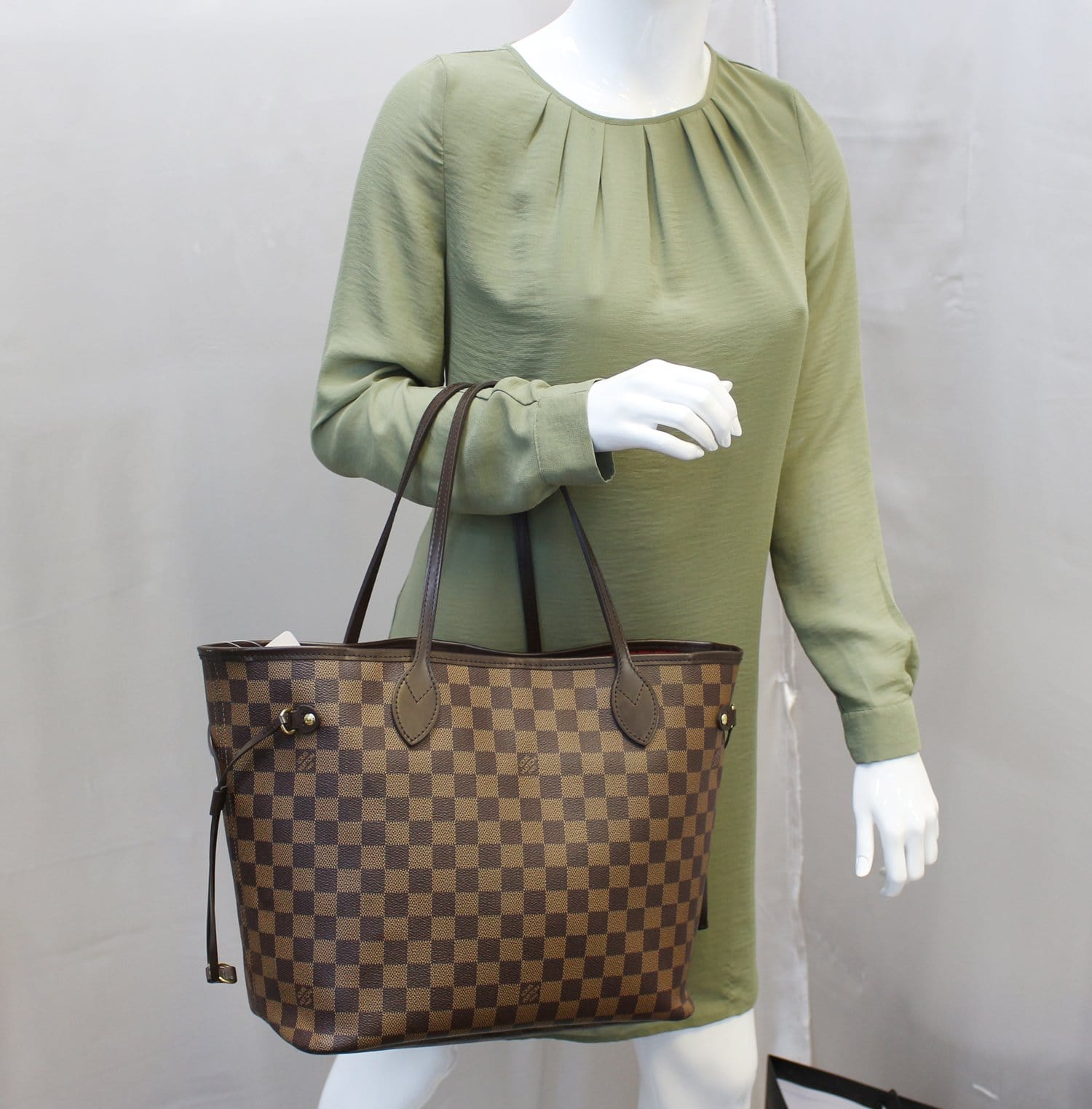 Louis Vuitton Damier Ebene Canvas Neverfull MM Shoulder Bag