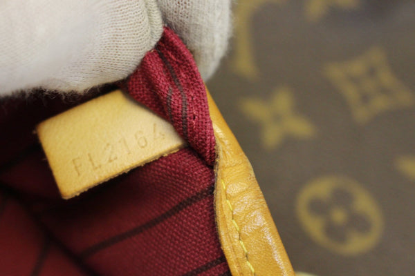 LOUIS VUITTON Monogram Canvas Neverfull GM Brown Tote Bag