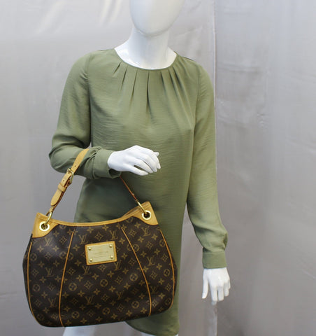 LOUIS VUITTON Monogram Galliera PM Shoulder Bag