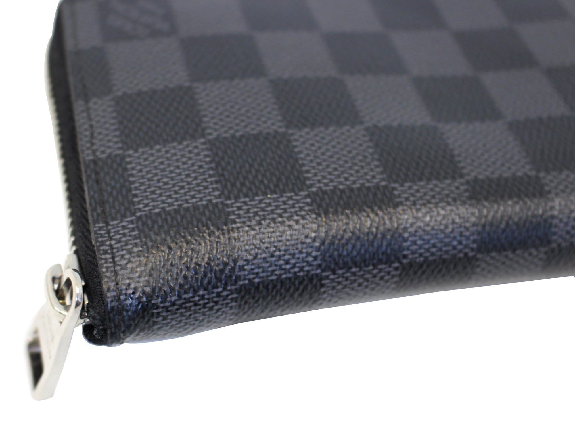 Authenticated Used LOUIS VUITTON Damier Graffiti Zippy Wallet Vertical  N63095 