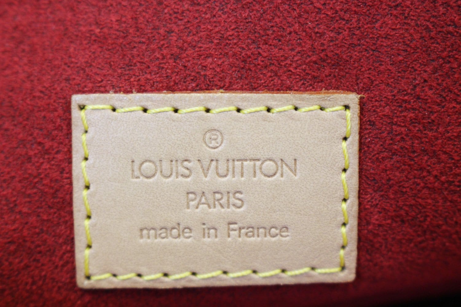 Louis Vuitton – Sac Coussin GM Monogram – Queen Station
