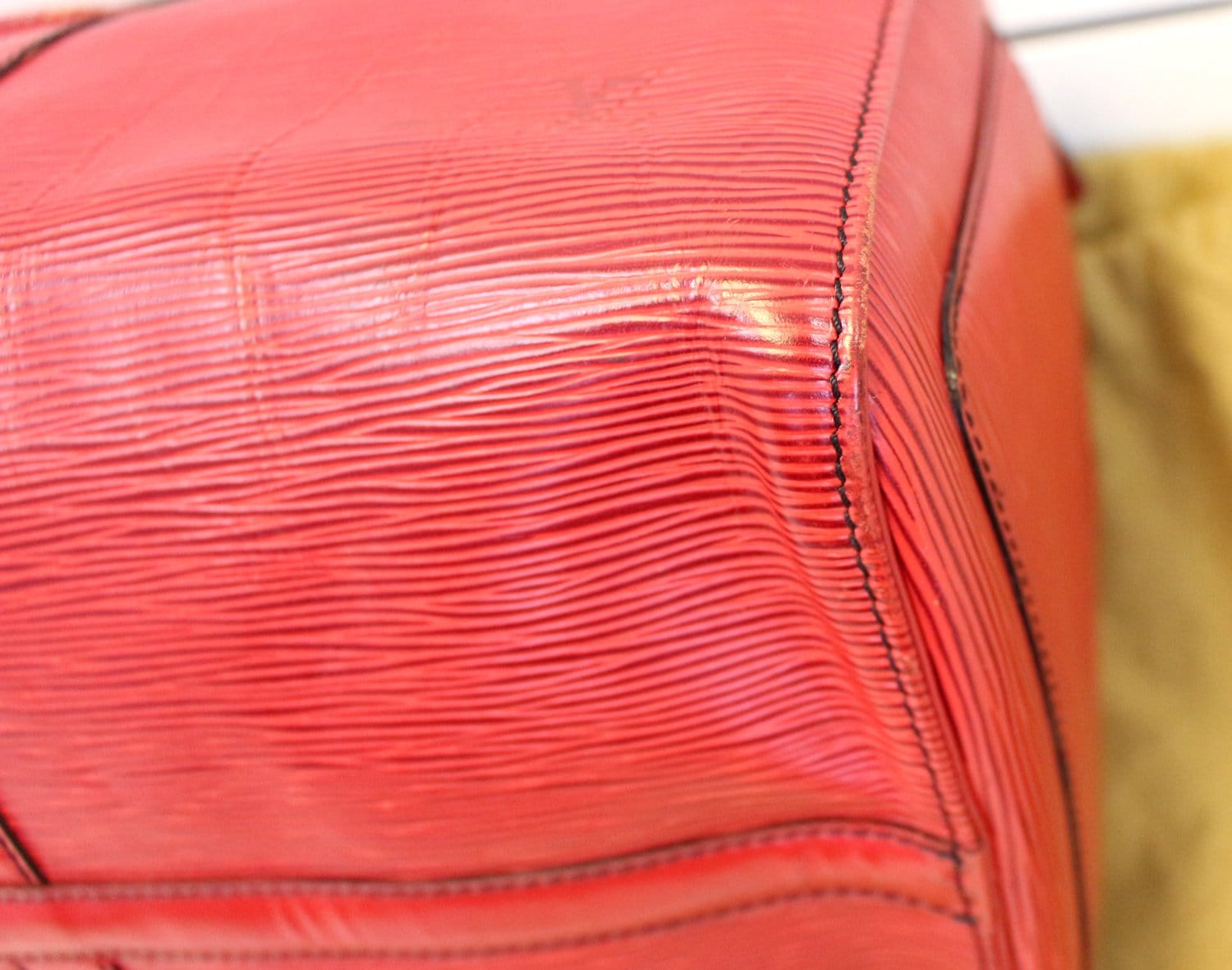 Louis Vuitton Red Epi Leather Keepall 45 Louis Vuitton