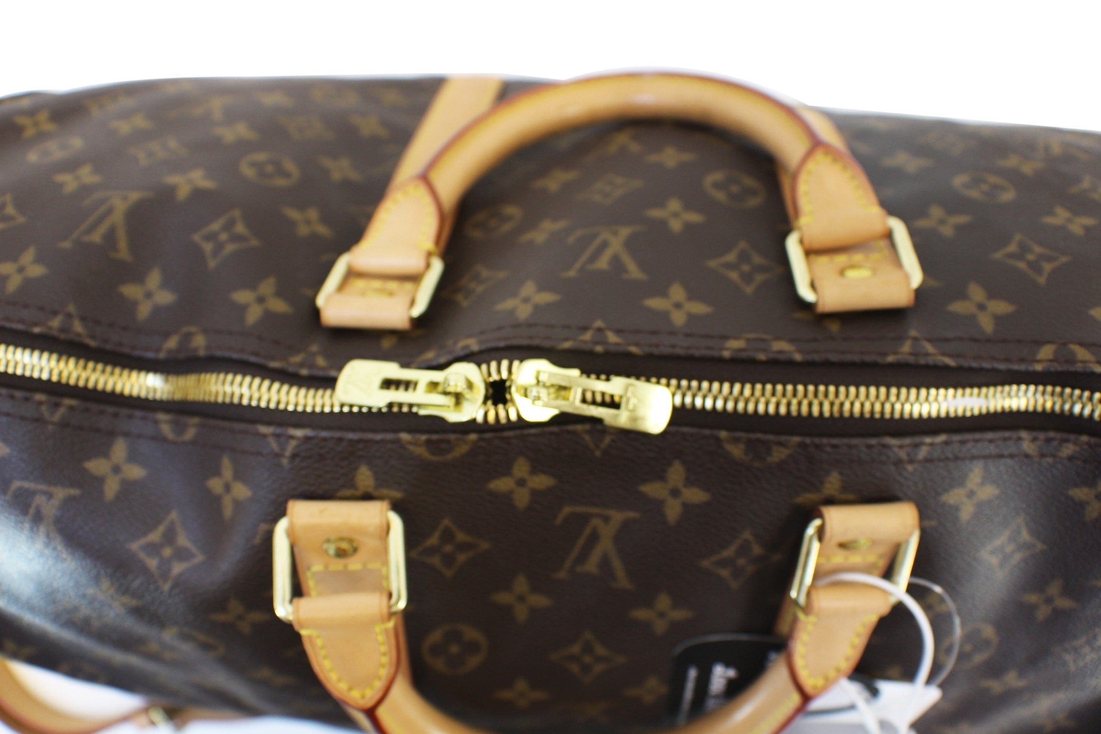 Louis Vuitton Monogram Keepall Bandouliere 55 Boston Duffle Bag with Strap  For Sale at 1stDibs