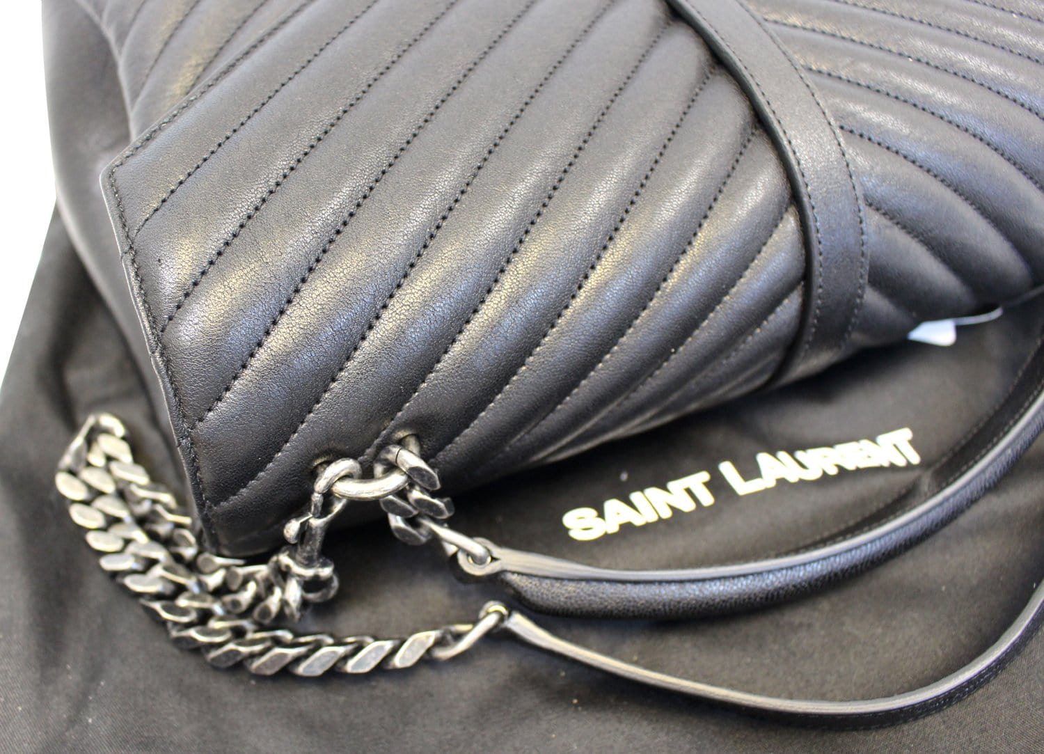 SAINT LAURENT Monogramme Envelope metallic leather shoulder bag