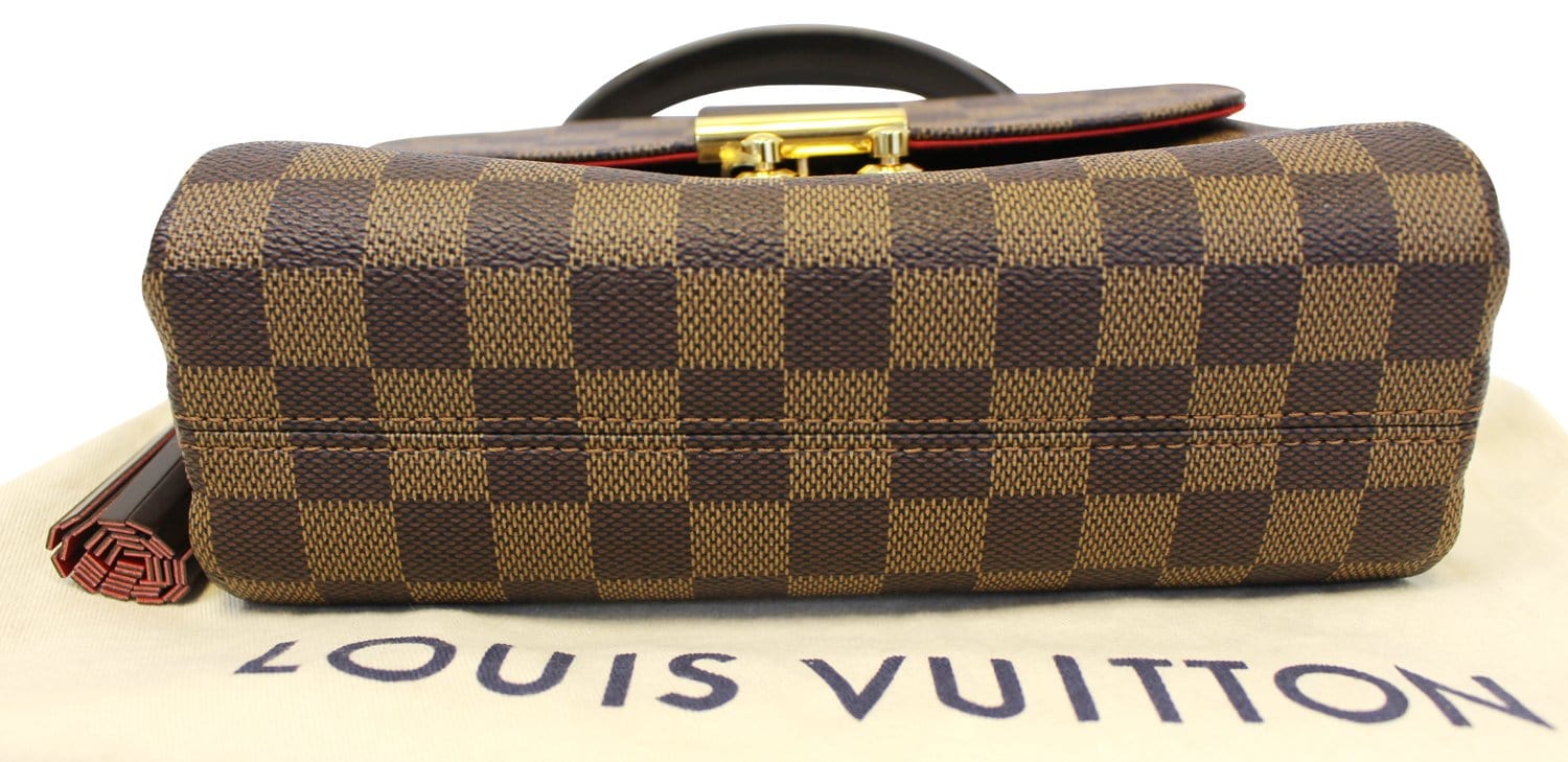 LOUIS VUITTON - Leather bag Croisette model, taupe col…