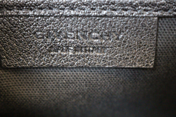 GIVENCHY Large Black Leather Antigona Shoulder Bag