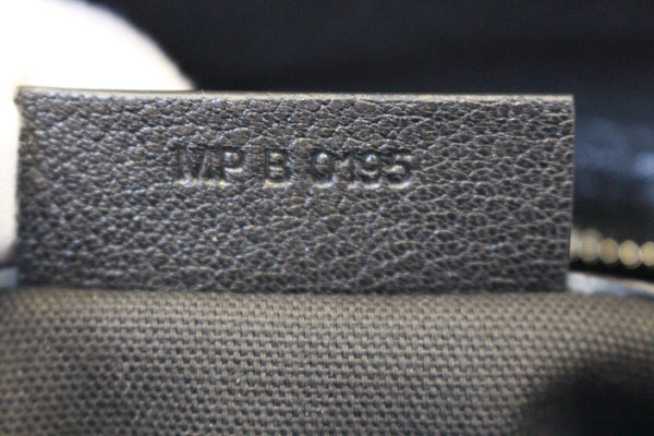 GIVENCHY Large Black Leather Antigona Shoulder Bag