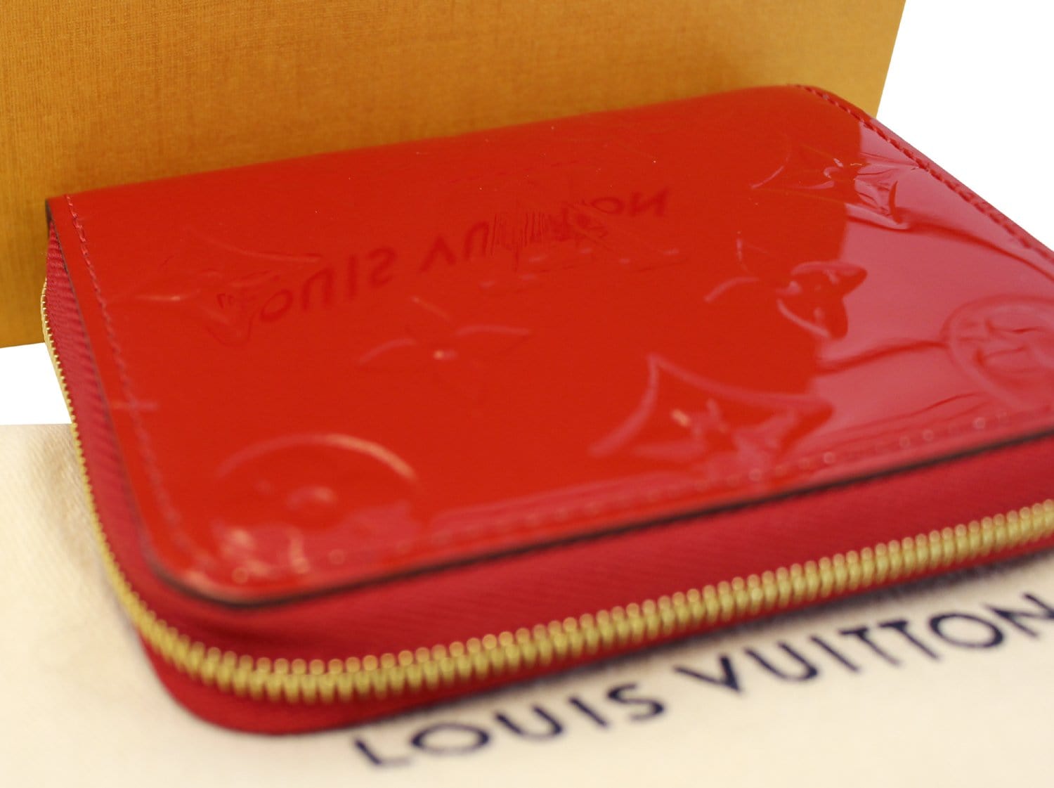 Louis Vuitton Red Vernis Zippy Coin Purse