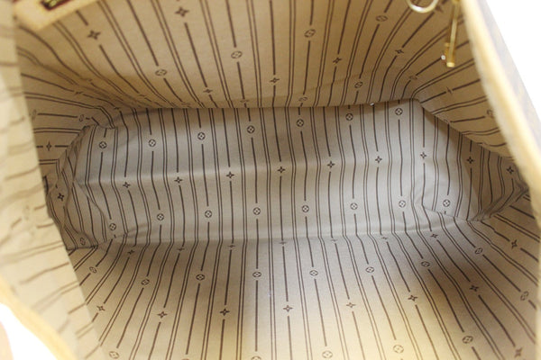 LOUIS VUITTON Monogram Canvas Delightful GM Shoulder Bag 