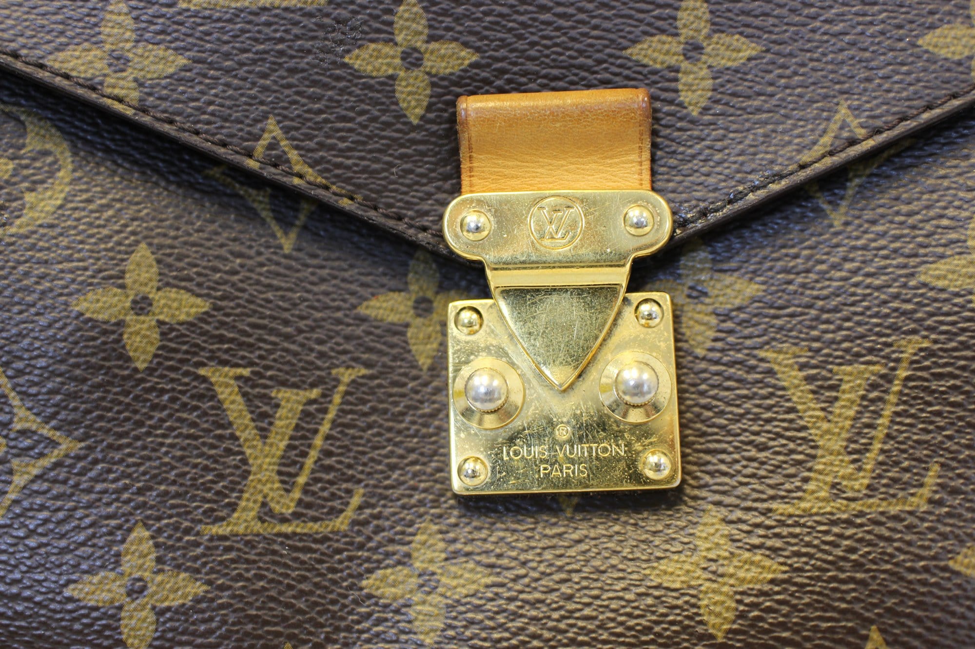 Louis Vuitton Metis Hobo Bag Monogram Canvas Brown Leather ref.593884 -  Joli Closet