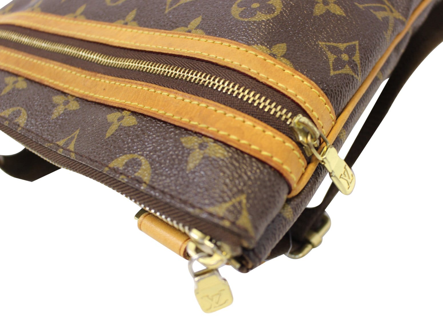 Louis Vuitton Monogram Pochette Bosphore - Brown Crossbody Bags