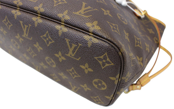 LOUIS VUITTON Monogram Canvas Neverfull PM Tote Shoulder Bag
